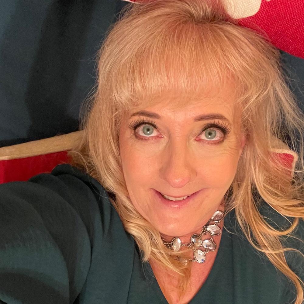 Meet your Posher, Colleen